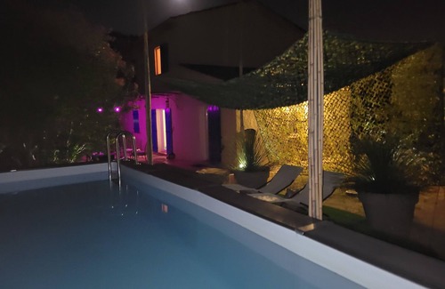 La Crau House | Villa with all comforts, swimming pool, air conditioning, beautiful garden!
