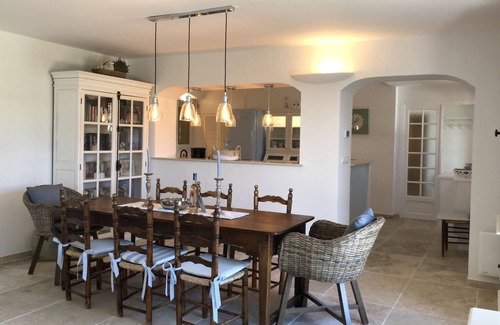 Cavalaire-sur-Mer Villa | Villa with beautiful sea-view and pool for 6 people