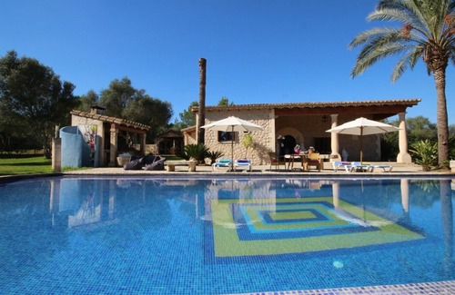 Majorca Cottage | Villa with detached house, air conditioning, wifi, garden, private swimming pool