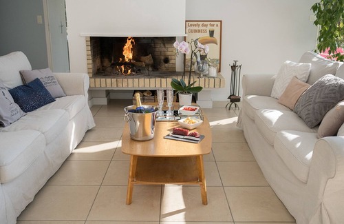 Hermanville-sur-Mer House | Villa with garden, 50 m away from the beach