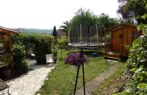La Colle-sur-Loup Villa | Villa with garden near the beach