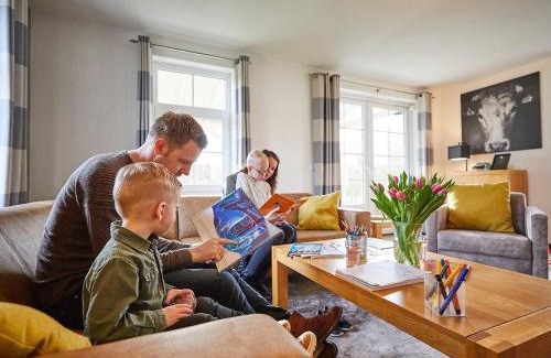 Roggel Villa | Villa with garden in holiday park in Limburg