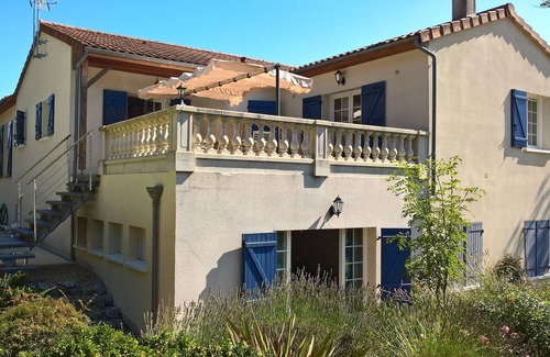 Vasles Villa | Villa with garden near beautiful golf course