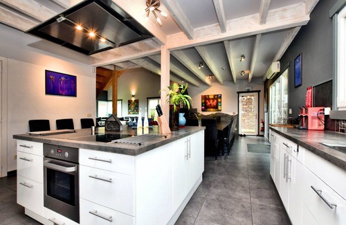 Freineux Villa | Villa with heated outdoor pool and sauna
