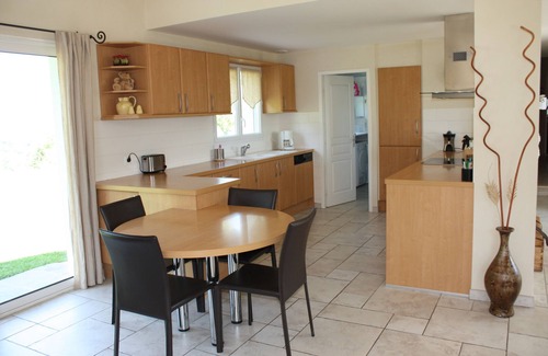 Argonay House | Villa with heated pool 6km from Lake Annecy - exceptional view