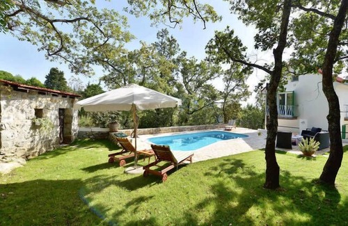 Omis Villa | Villa with heated pool! Enjoy in beautiful sight to the sea, mountains and river