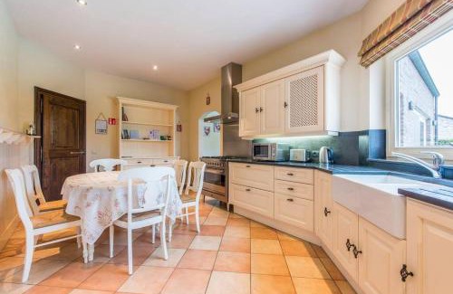 Vivenkapelle Villa | Villa with heated swimming pool, sauna and garden