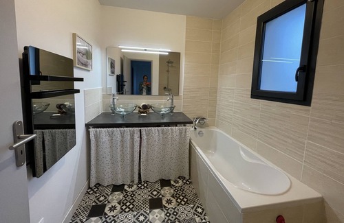 Saint-Jean-d'Illac House | Villa with indoor pool between Bordeaux and the Arcachon Basin