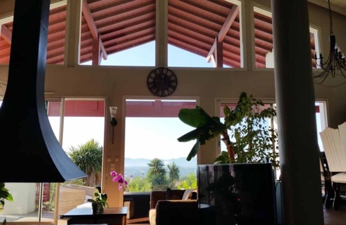 Bidart Villa | Villa with magnificent mountain views