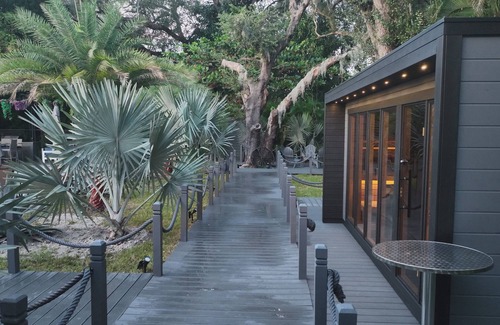 North Miami House | Villa with Outdoor Sauna + Bar + Pergola w/games