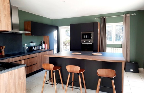 Saint-Gely-du-Fesc Villa | Villa with pool in the heart of the garrigue