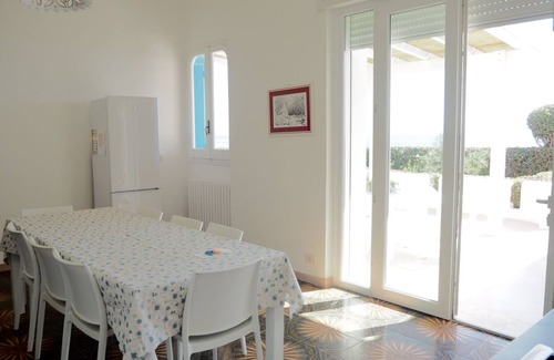 Torre Suda Villa | Villa with pier by the sea