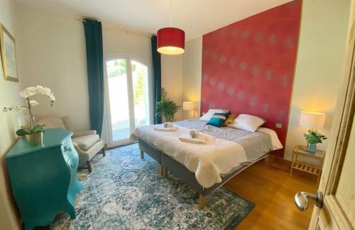 Chateauneuf-du-Pape House | Villa With Pool In Châteauneuf-Du-Pape