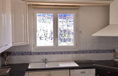 Bedarieux (ornac) Villa | Villa with pool and appartment, stunning views on the edge of a town.