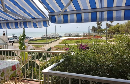 Benicarlo House | Villa with pool at the seaside Benicarlo Peniscola