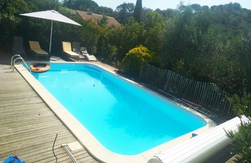 Castelnau-le-Lez Villa | Villa With Pool and Views Over Park in Quiet Area