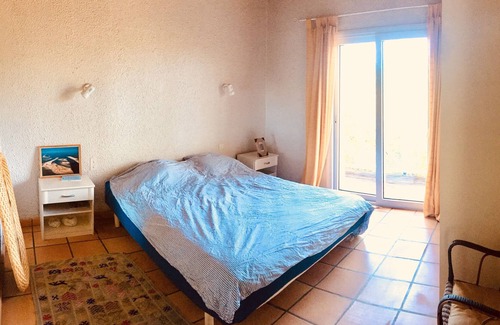 Le Canon House | Villa with Pool, sleeps 9 located at Canon, between the pond and the ocean