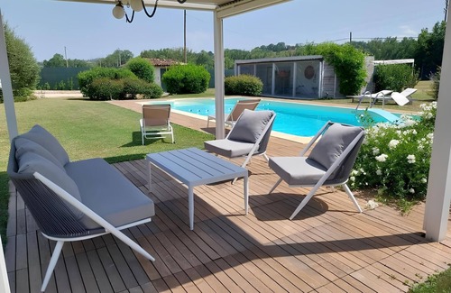 Pesaro Villa | Villa with pool in the Pesaresi countryside a few kilometers from the sea