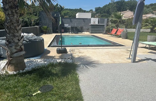 Rochefort-du-Gard House | Villa with private pool in a quiet location 10 min from Avignon