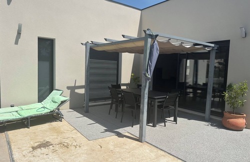 Rochefort-du-Gard House | Villa with private pool in a quiet location 10 min from Avignon