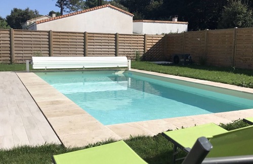Saint-Augustin House | Villa with private pool and Jacuzzi on a residence with tennis