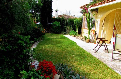 La Gaspara Villa | Villa with private garden: close to beach and mountains (Estepona)