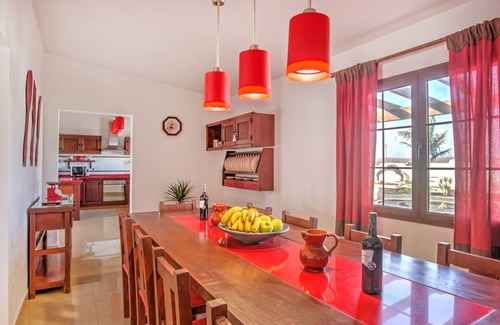 Antigua Villa | Villa with private pool in the middle of a quiet volcanic landscape