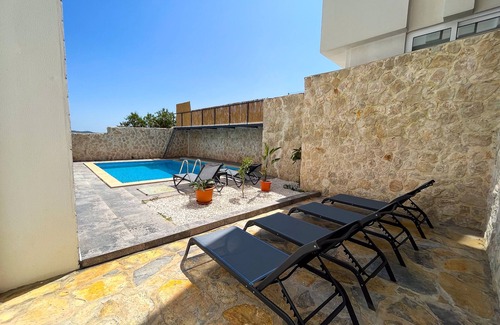 Kas Villa | Villa with Private Pool & Garden - All Rooms w/AC