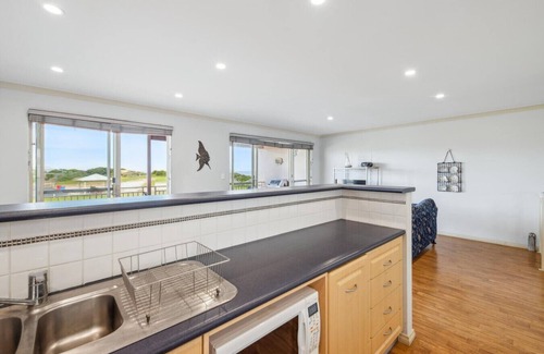 Ledge Point House | Villa with resort amenities