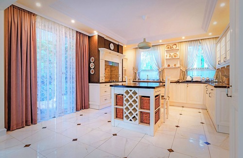 Sekocin Stary Villa | Villa with spa facilities, 25 mins to Warsaw central in beautiful Magdalenka.