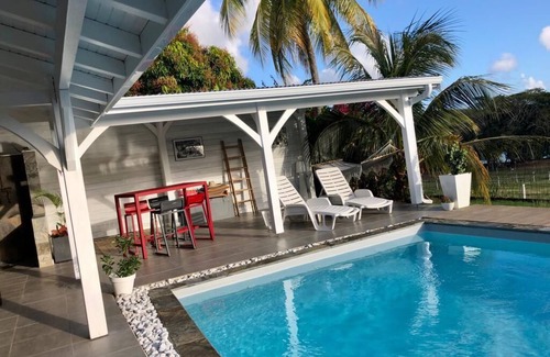 Riviere-Salee House | VILLA WITH SWIMMING POOL WITH SEA AND COUNTRYSIDE VIEW NEAR ST LUCE - 6/7 people