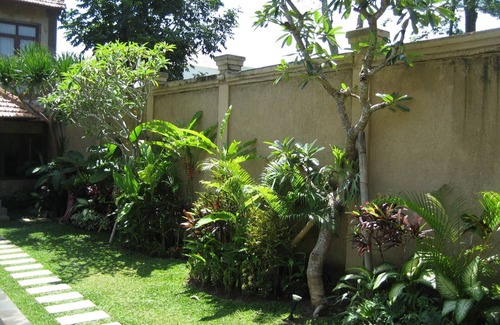 Jimbaran Bay Villa | VILLA WITH SWIMMING POOL NEAR JIMBARAN BEACH