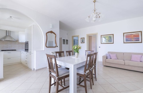 Otranto Villa | Villa with swimming pool and garden near the sea in Otranto.
