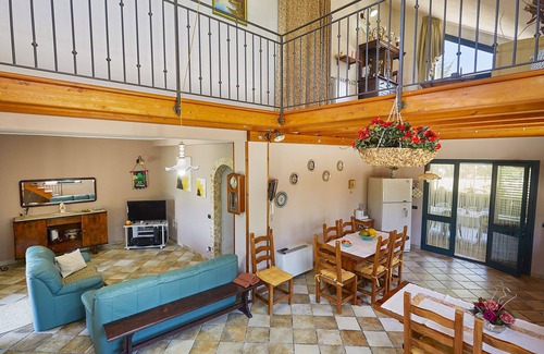 Partanna Villa | Villa with swimming pool a few km from the sea Selinunte