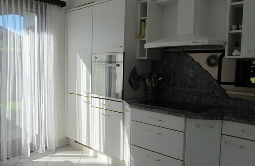 Magliaso Villa | Villa with swimming pool and large garden with double garage and parking space