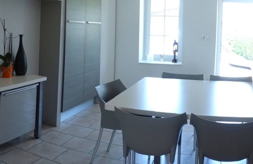 La Roche-sur-Yon Villa | Villa with swimming pool in the heart of the Vendée, 2 steps from the Domangère golf course