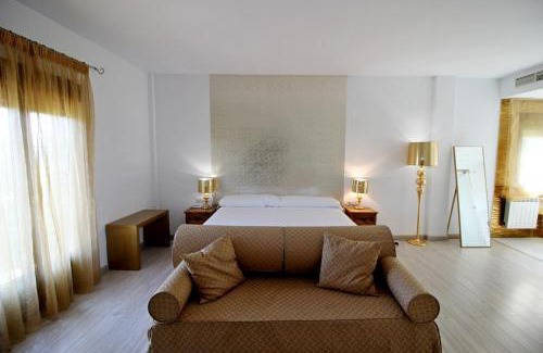 Jaraiz de la Vera Hotel | Villa Xarahiz