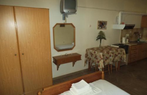 Kalamaki Apartment | Villa Xenos