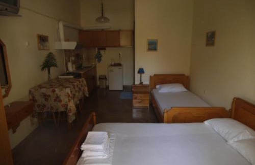 Kalamaki Apartment | Villa Xenos