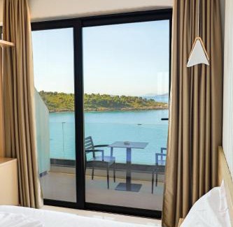 Sarande Hotel | Villa Xhefri 2