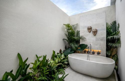 Peliatan Villa | Villa Yaya by BaliSuperHost