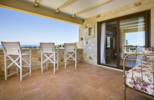 Chavriata Villa | Villa Ydria, Your Ideal Choice for Relaxing Holidays in Kefalonia