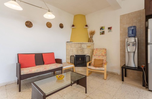 Latchi Villa | Villa Yiangos in Neo Chorio