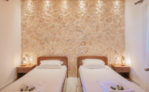Acharavi House | Villa Yiannitsis - Sunset by the Sea, Acharavi Beach