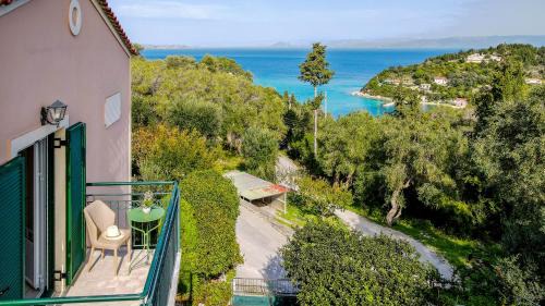 Lakka Villa | Villa Yiotta