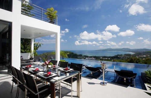 Cherngtalay Villa | Villa Zamani ultra-elite vacation homes for rent.