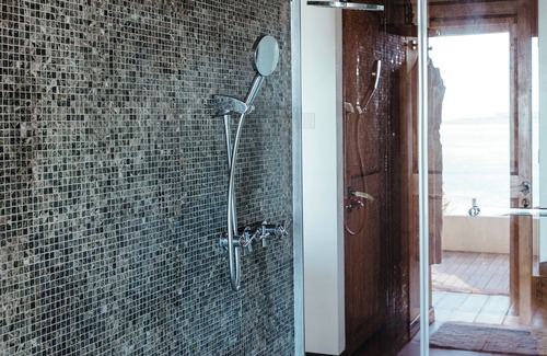 Bain Boeuf Bed & Breakfast | Villa Zebra Moon by muse villas