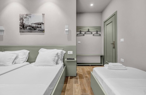 Elbasan House | Villa Zoi A Stay to Remember I Guest House in Elbasan Castle