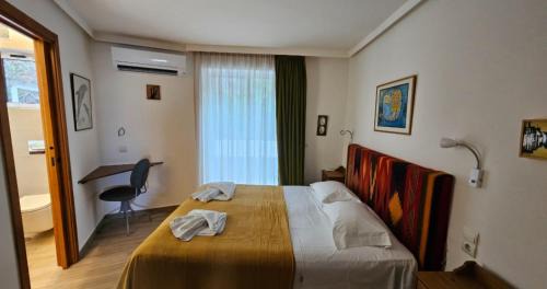 Torrox House | Villa Zorro Fugaz en Puntalara Nerja