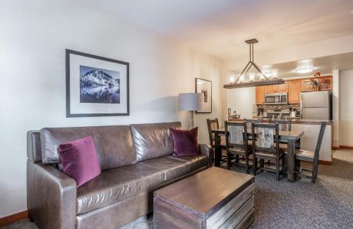 Mammoth Lakes House | Village 1330 Grand Sierra Lodge 1 Bedroom 1 Bath Just Steps To Gondola